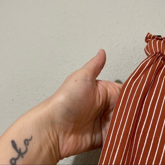 Billabong Orange & White Striped Paperbag Waist Shorts Womens S Beachy Tie Waist - Picture 8 of 8